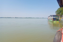 2026-01-20_21-Laos-isl-Don-Det-reka-prichal-3