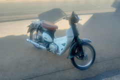 2026-01-22-Laos-Pakse-retro-moto