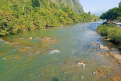 2026-01-17-Vang-Vieng-tour-reka-3