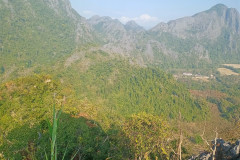 2026-01-16-Vang-Vieng-Pha-Ngern-Silver-Cliff-View-Point-10