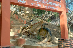 2026-01-16-Vang-Vieng-Pha-Ngern-Silver-Cliff-View-Point-2