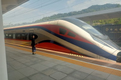 2026-01-16-Vang-Vieng-lcr-poezd