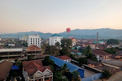 2026-01-18_19-Vang-Vieng-gorod-13