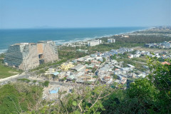 Danang-19-marta-2026-The-Marble-Mountains-vid-sverhu-8