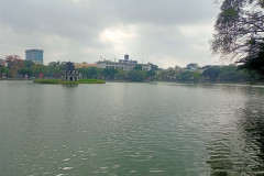 Hanoj-16-marta-2026-ozero-utrom-8