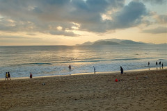 Nya-CHang-21-marta-2026-plyazh-utrom-1