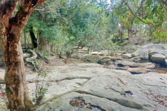 2025-12-26-Kampot-BOKOR-Popokvil-Waterfall-7