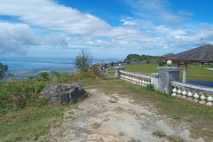 2025-12-26-Kampot-BOKOR-obzornaya-ploshhadka-u-otelya