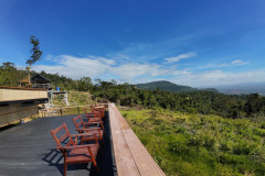 2025-12-26-Kampot-Bokor-obzornaya-v-kafe