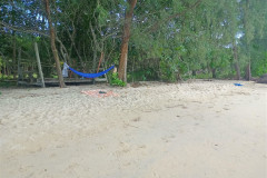 2025-12-30-KohRong-Lonely-Beach-6