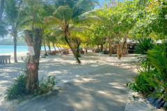 2025-12-28-KohRong-kafe-na-beregu