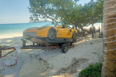 2025-12-28-KohRong-lodka-mashina-2