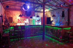 2025-12-31-KohRong-Germany-Bar-4