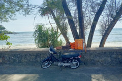2026-01-04-Sihanoukville-kurer-spit