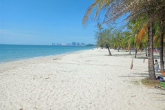 2026-01-04-Sihanoukville-otres-plyazh-10