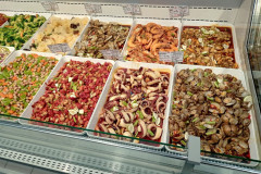 2025-12-09-Manzhouli-supermarket-moreprodukty