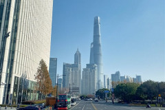 2025-12-14-Shanghai-utro-fin-tsentr