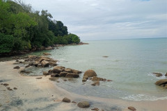 2025-12-18-Penang-Tropical-Public-Beach-11