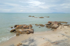 2025-12-18-Penang-Tropical-Public-Beach-12