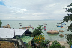 2025-12-18-Penang-Tropical-Public-Beach-15