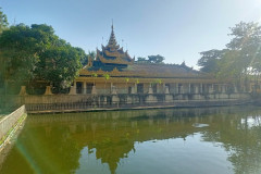 2026-01-06-Yangon-pagoda-prud