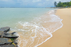 2025-12-16-Singapore-gorod-park-plyazh-1