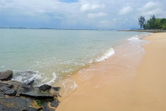 2025-12-16-Singapore-gorod-park-plyazh-2