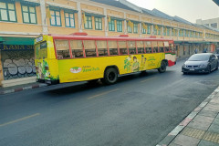 2026-01-13_14-Bangkok-Khaosan-Road-avtobus