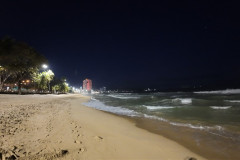 2026-01-25-Ngha-Trang-plyazh-vecherom-1