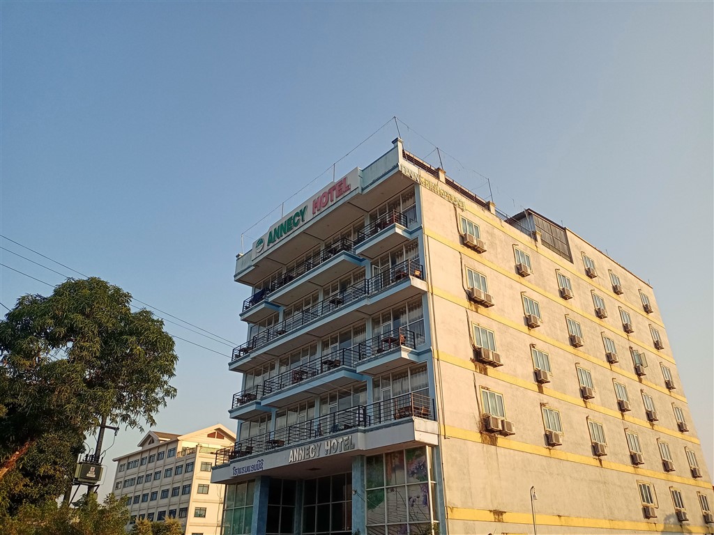 Лаос Ванг-Вьенг 16 января 2026 ANNECY HOTEL