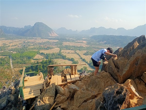 Лаос Ванг-Вьенг 16 января 2026 Pha Ngern Silver Cliff View Point 5